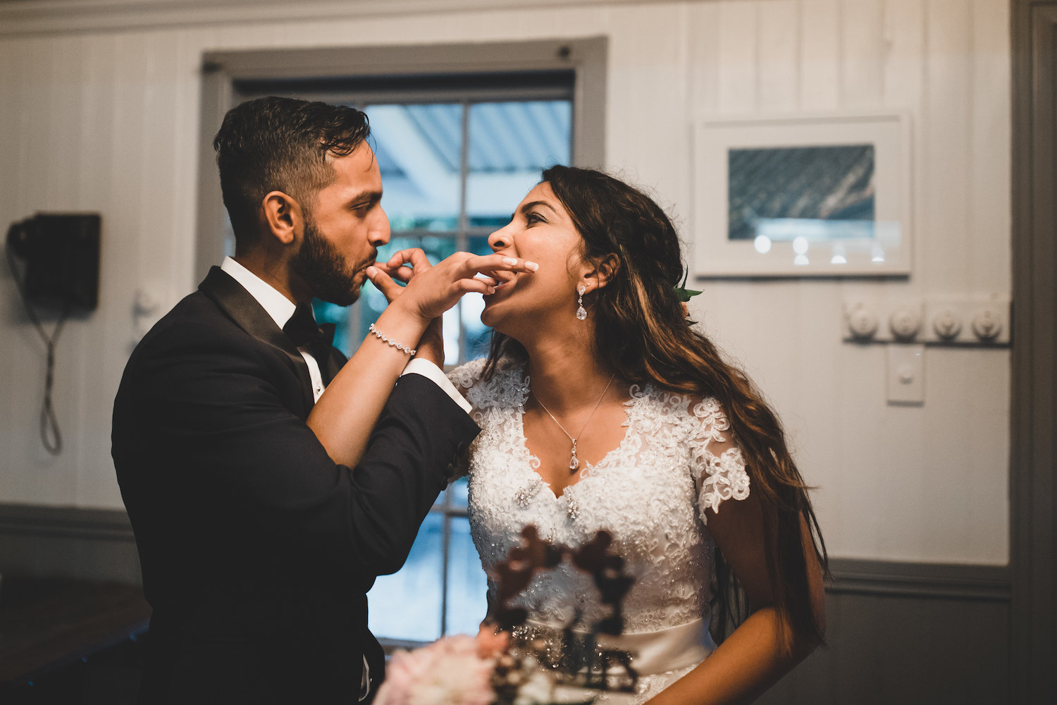  Cakes  Mountain Weddings  NZ Queenstown  Wedding  Planning 